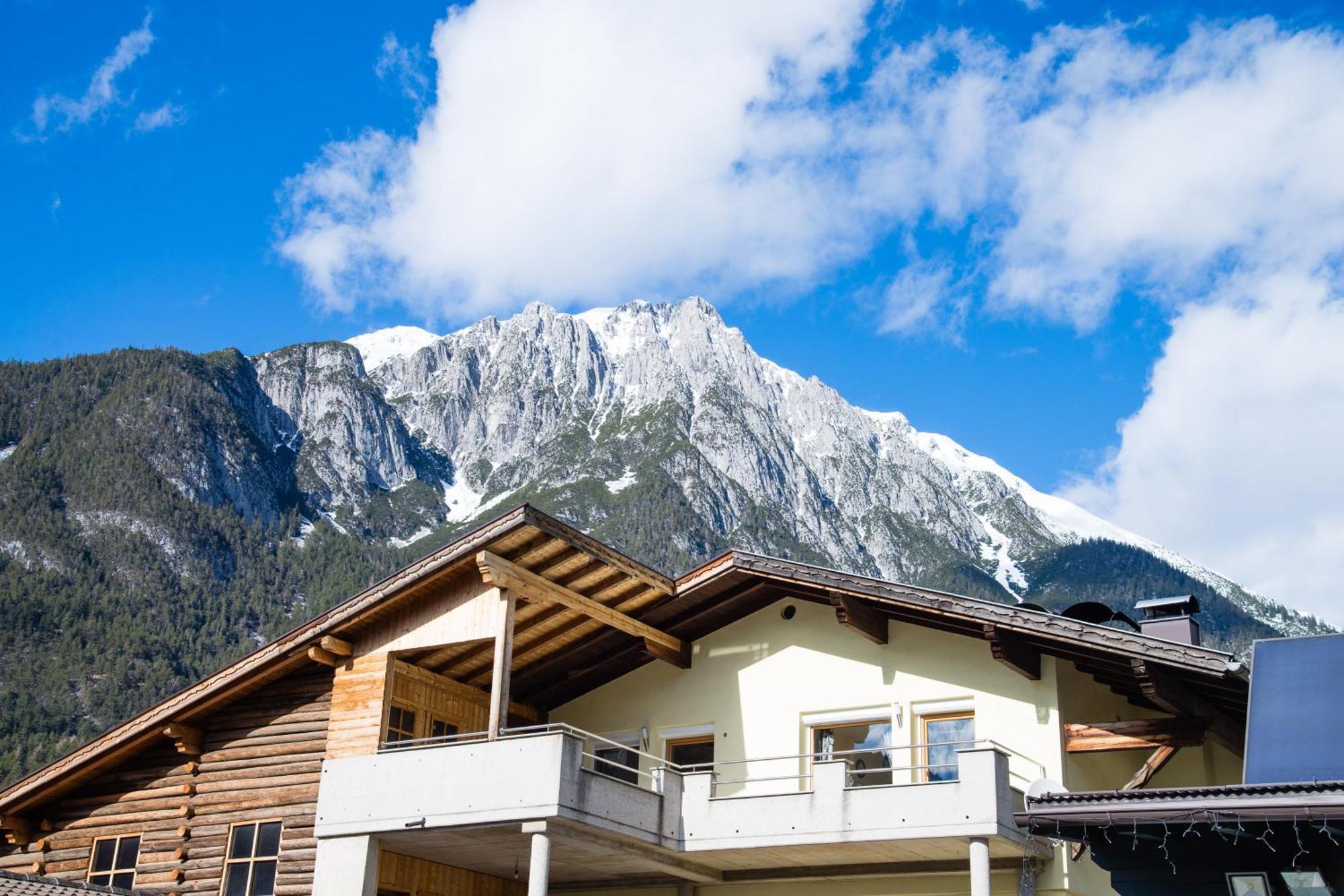 Bergjuwel Apartment Nassereith Exterior photo